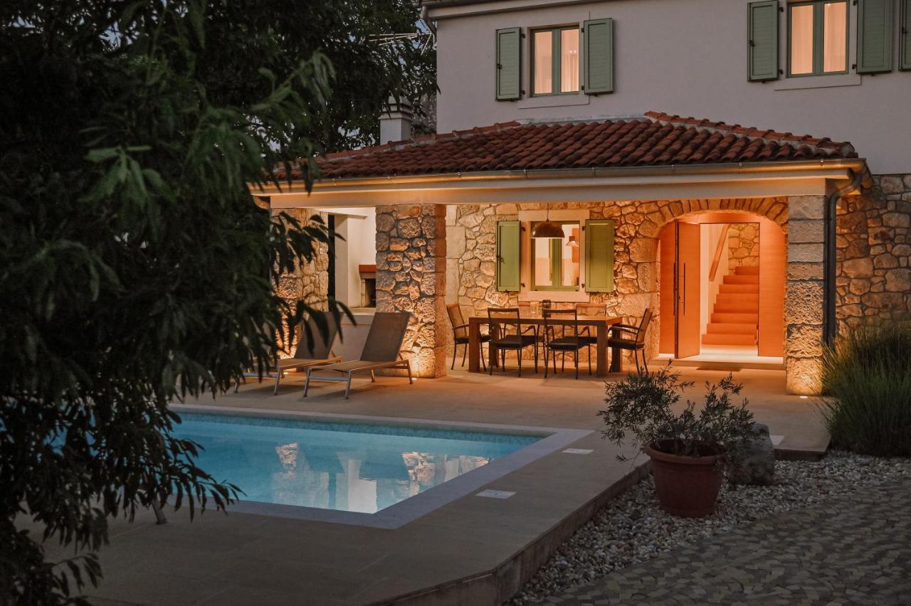 Vila Stala Malinska Exterior foto