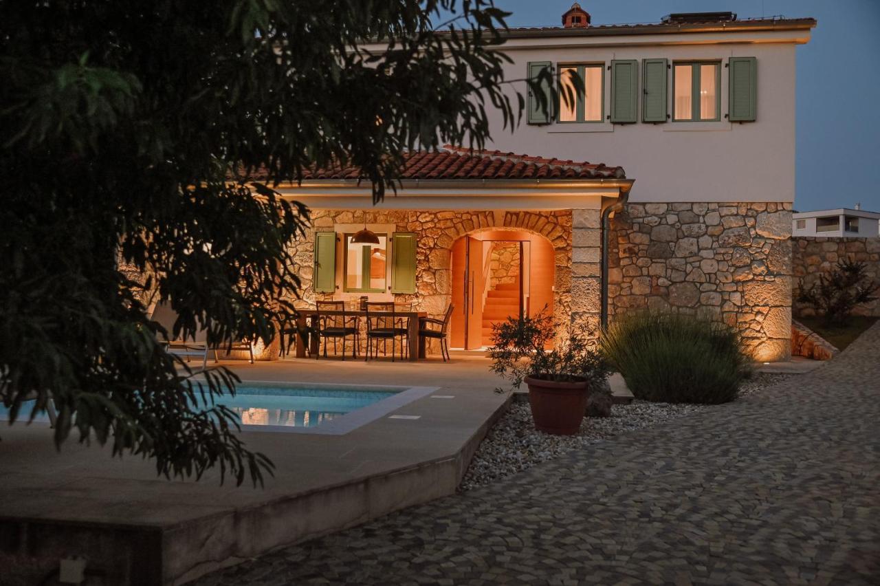 Vila Stala Malinska Exterior foto